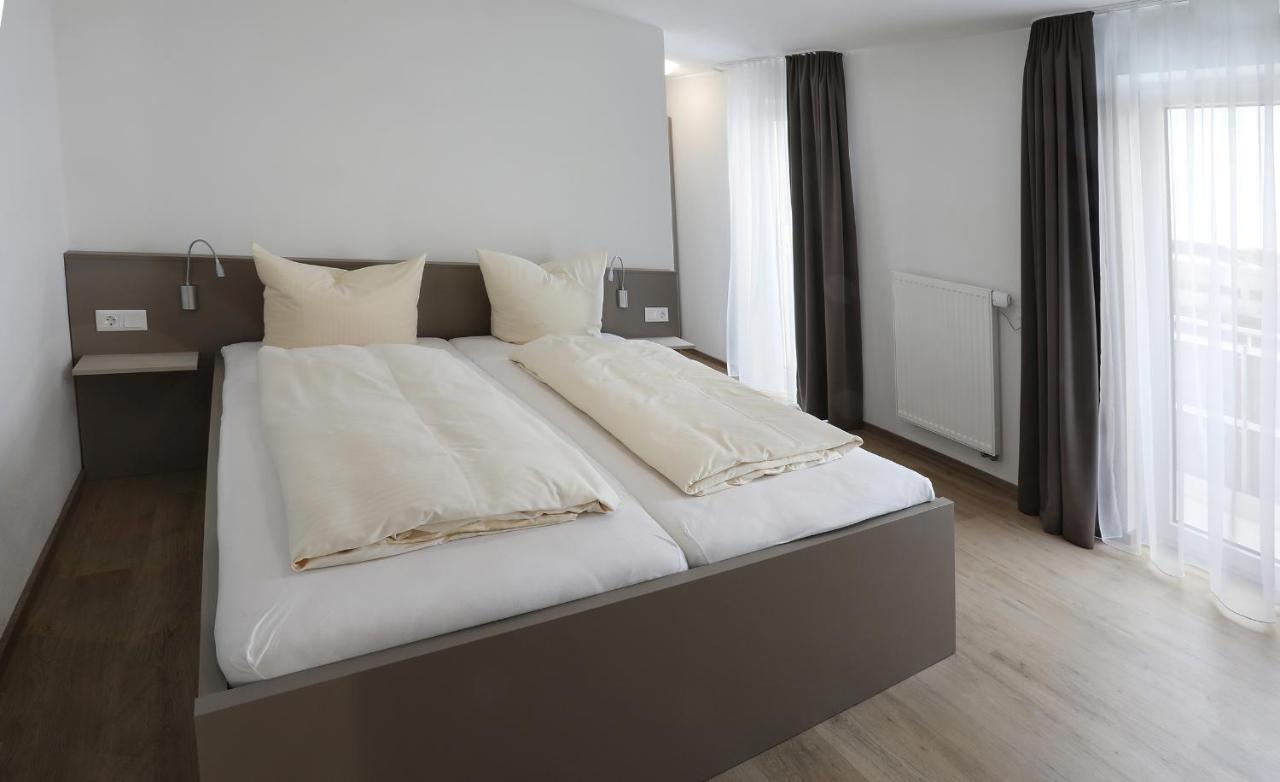 Apartment Hotel 37 Altdorf  Exteriör bild